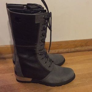 Sorel waterproof mid calf boot